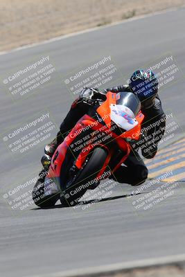 media/Apr-09-2023-SoCal Trackdays (Sun) [[333f347954]]/Turn 10 (115pm)/